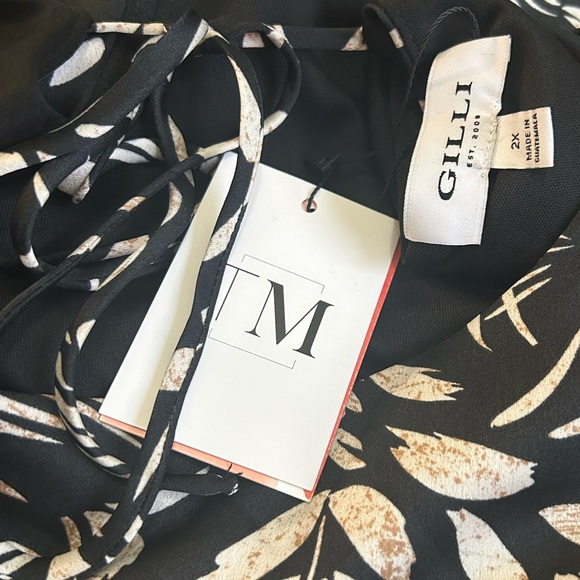 Gilli Blouse - Picture 7 of 7